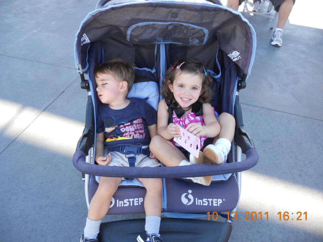 324882_10100771979104530_1106731636_o